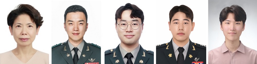 (왼쪽부터) 명상과학연구소 김은미 교수, 박규순 소령, 박기웅 소령, 김현준 대위, 김상성 학생