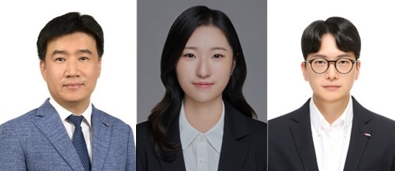 (왼쪽부터) KAIST 신소재공학과 김일두 교수, 이지영 박사, 송현섭 박사